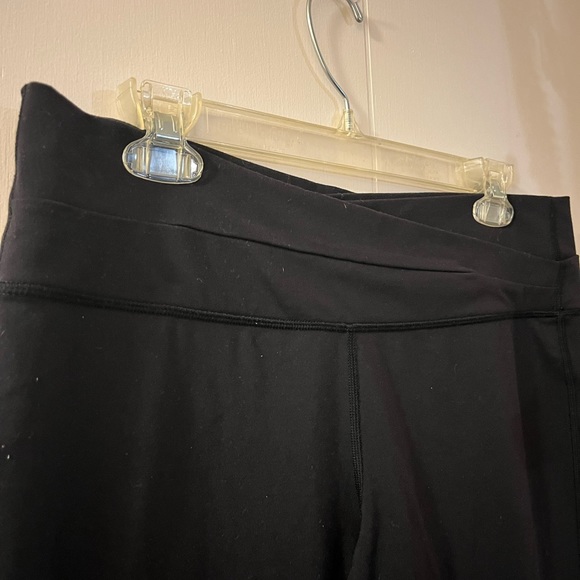 Throwback Y2K Astro Lululemon Flare Yoga Pants - Picture 7 of 13